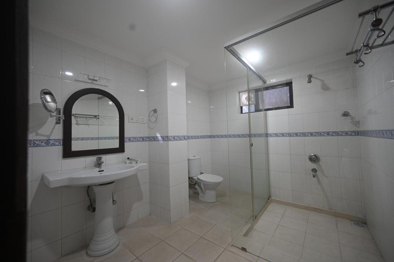 Hotel Bhagavath Gardens Chengannur Eksteriør bilde
