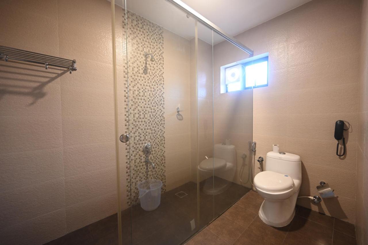 Hotel Bhagavath Gardens Chengannur Eksteriør bilde