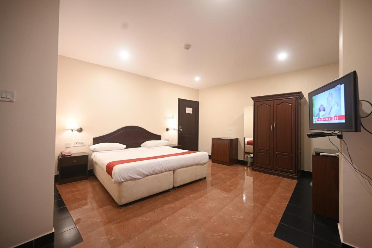 Hotel Bhagavath Gardens Chengannur Eksteriør bilde
